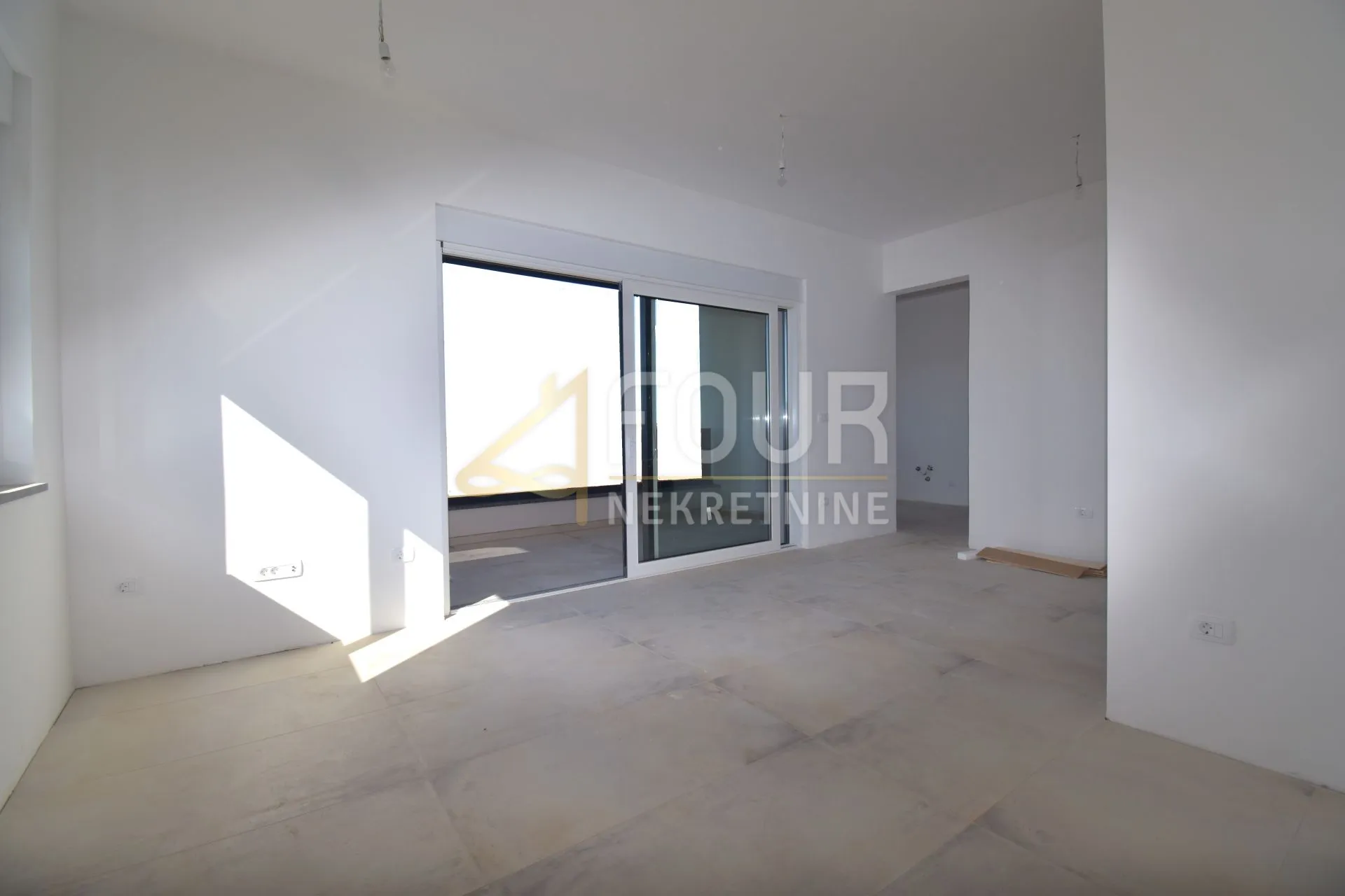 istra, banjole, novogradnja, penthouse, 2s+db, lođa - slika 2