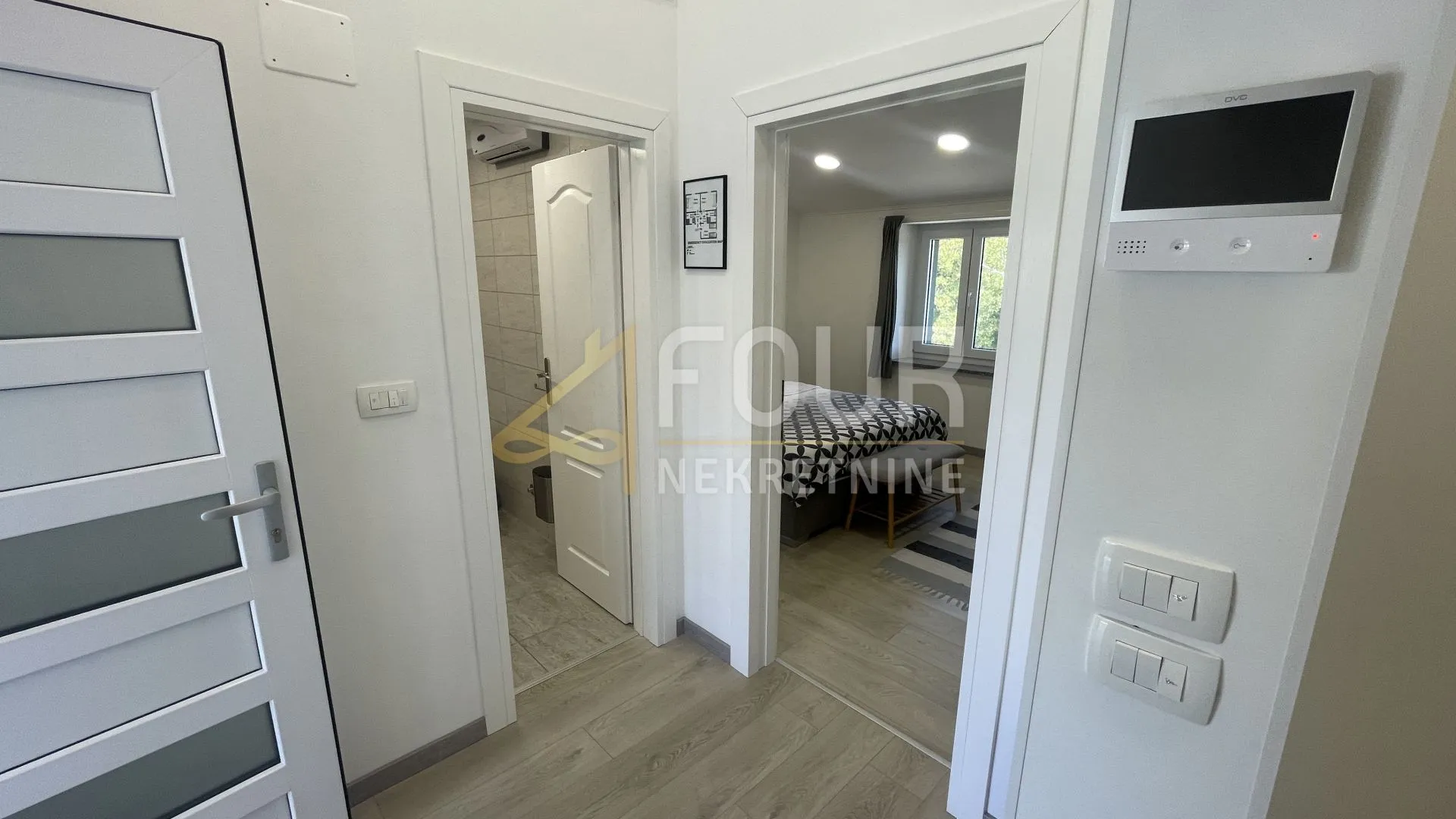 istra, poreč, kamena vila s bazenom - slika 28