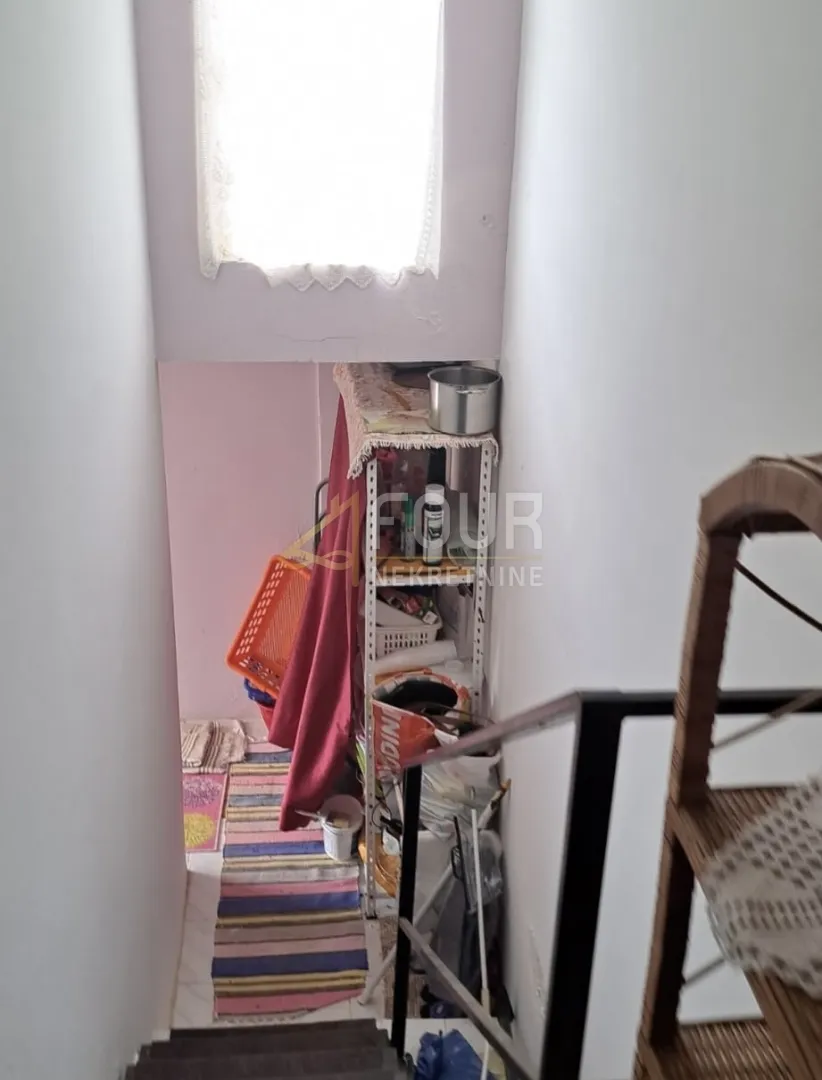otok rab, kuća u nizu, 136m2 - slika 6