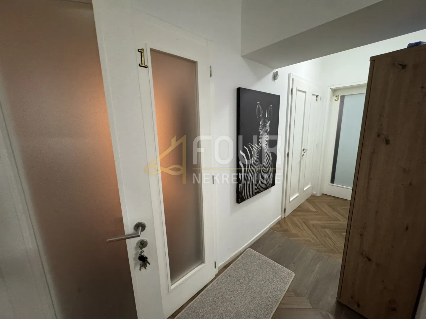istra, pula - centar, 95.47m2 u naravi 3 apartmana - slika 13