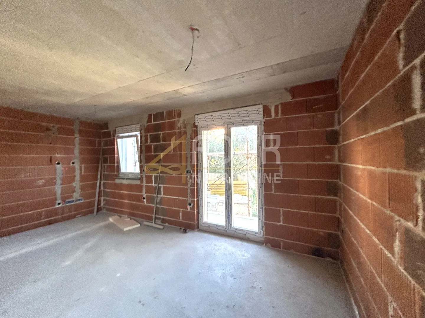 Istra, Pula, Valdabek, 2s+db, 54.98m2, terasa