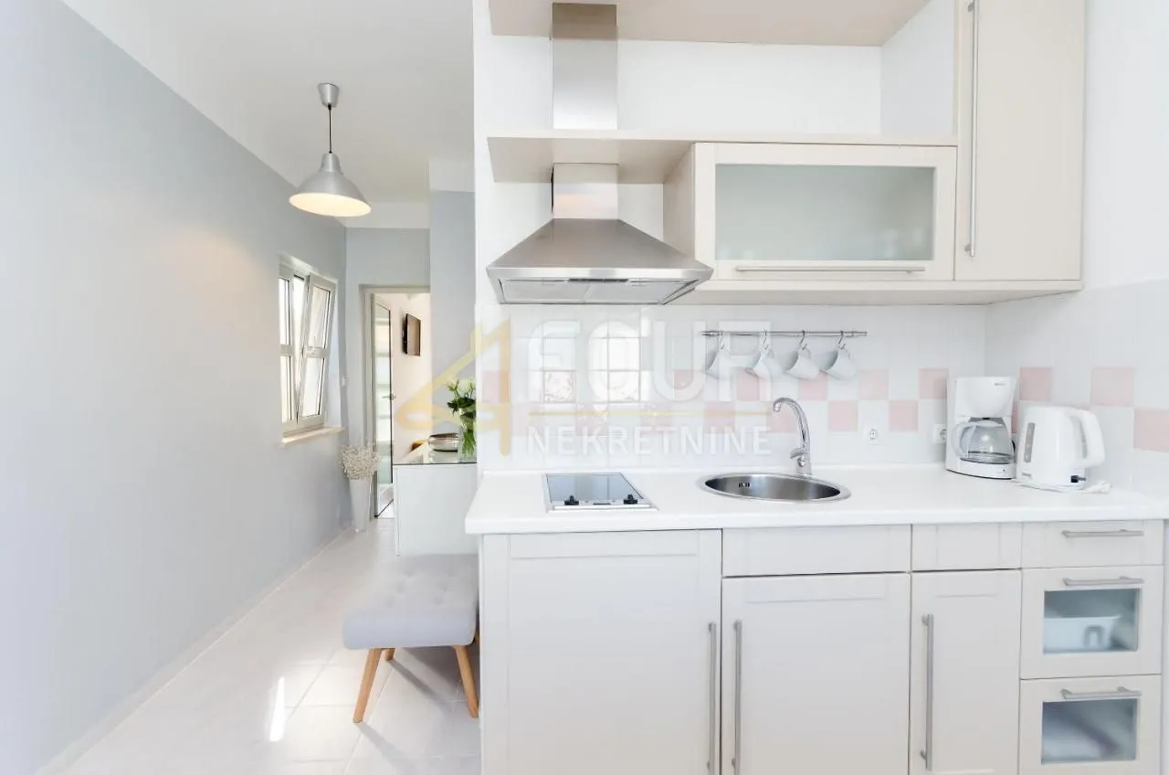 otok krk, malinska, kuća s bazenom i 9 apartmana - slika 18