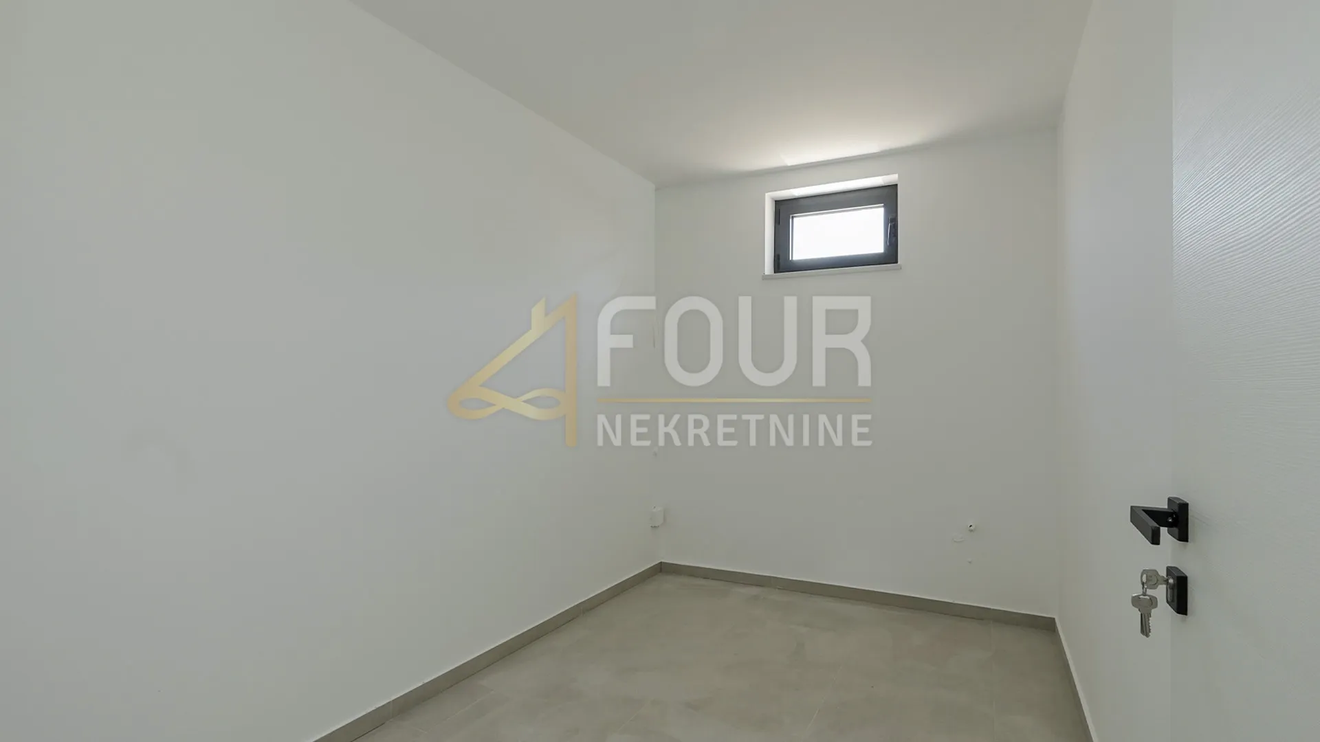 otok krk, vrbnik, novogradnja, 111.30m2, 2s+db, terasa, okućnica i bazen - slika 19