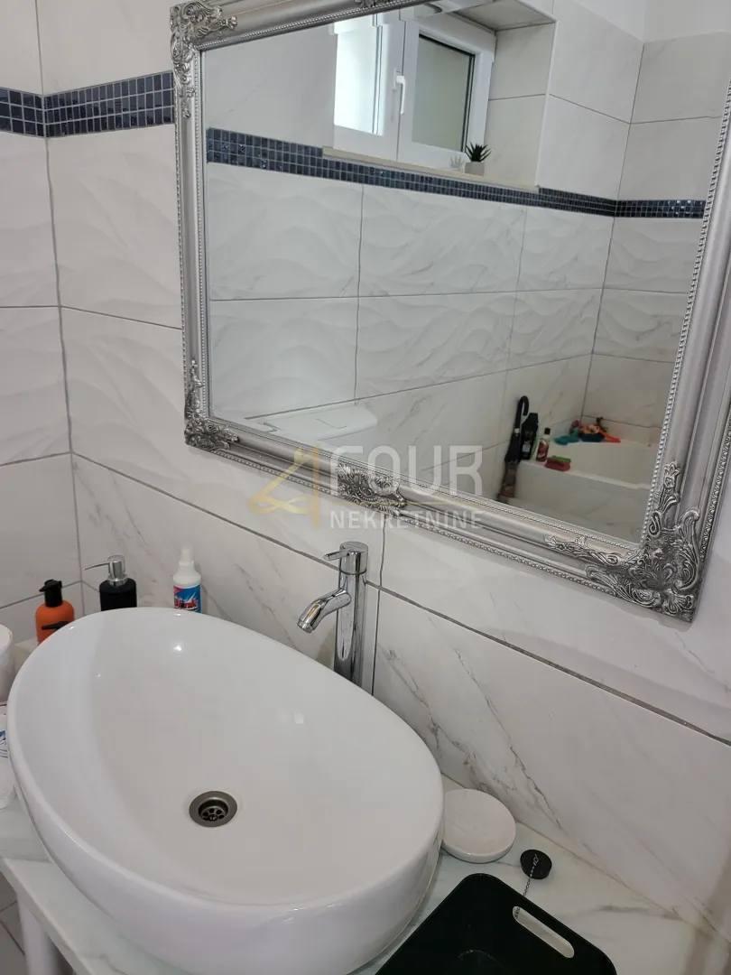 otok krk, 2s+db, 194.2m2, terasa, balkon, garaža - slika 18