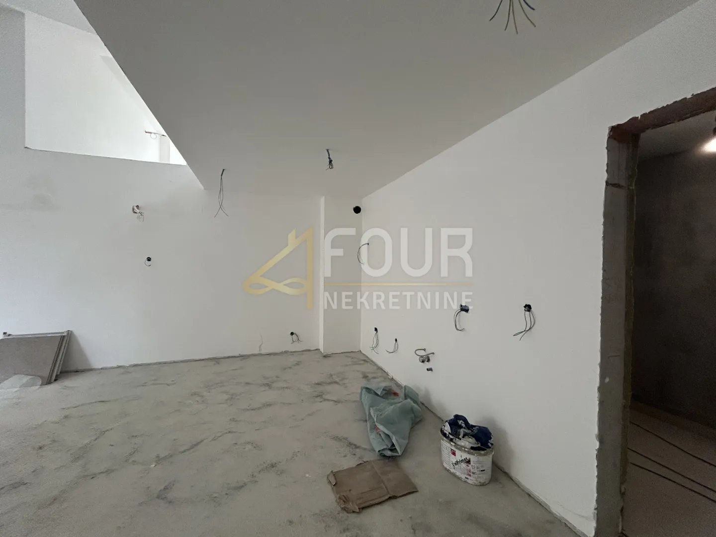 istra, poreč, kvalitetna novogradnja, dvoetažni stan 4s+db - slika 7
