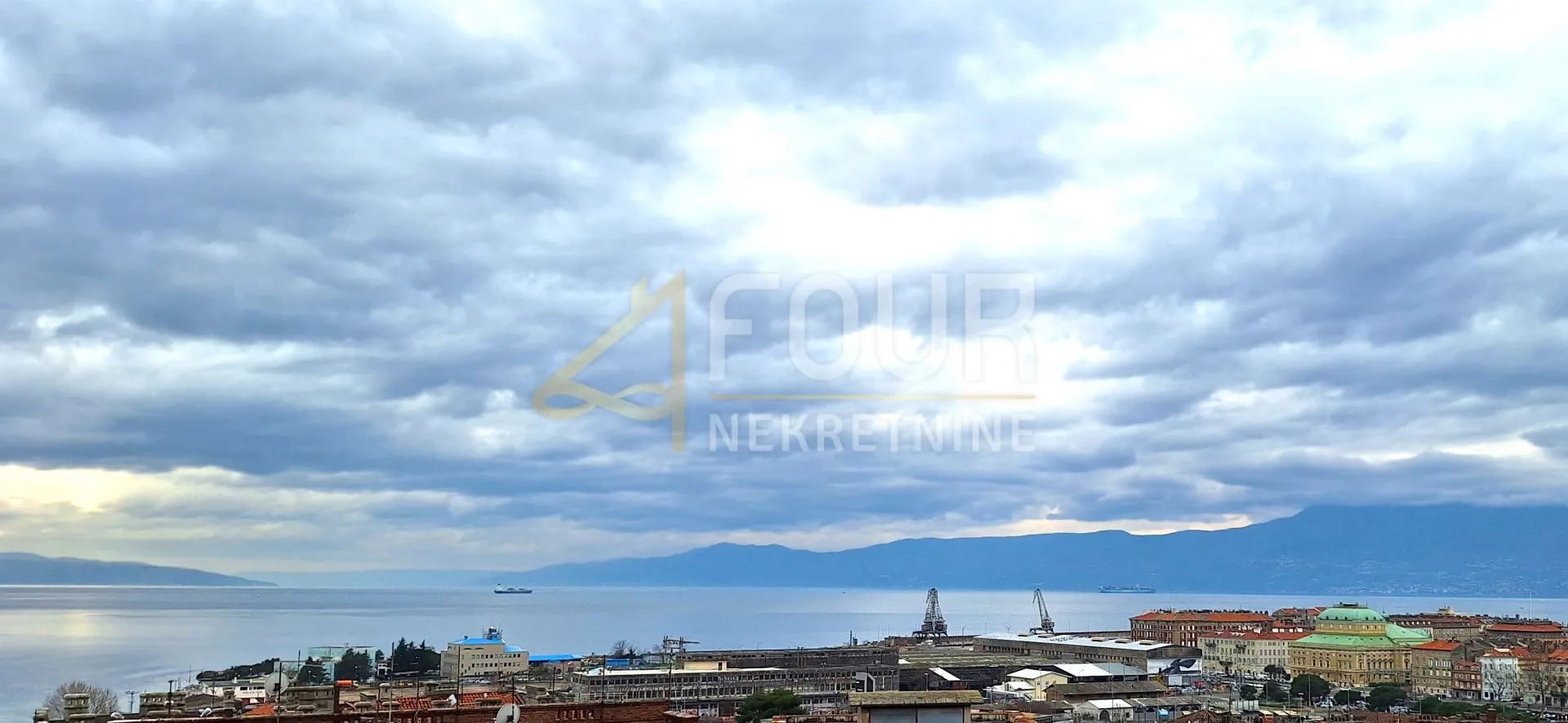 rijeka, bulevard, etaža 173.73m2, 3s+db, 3 balkona - slika 15