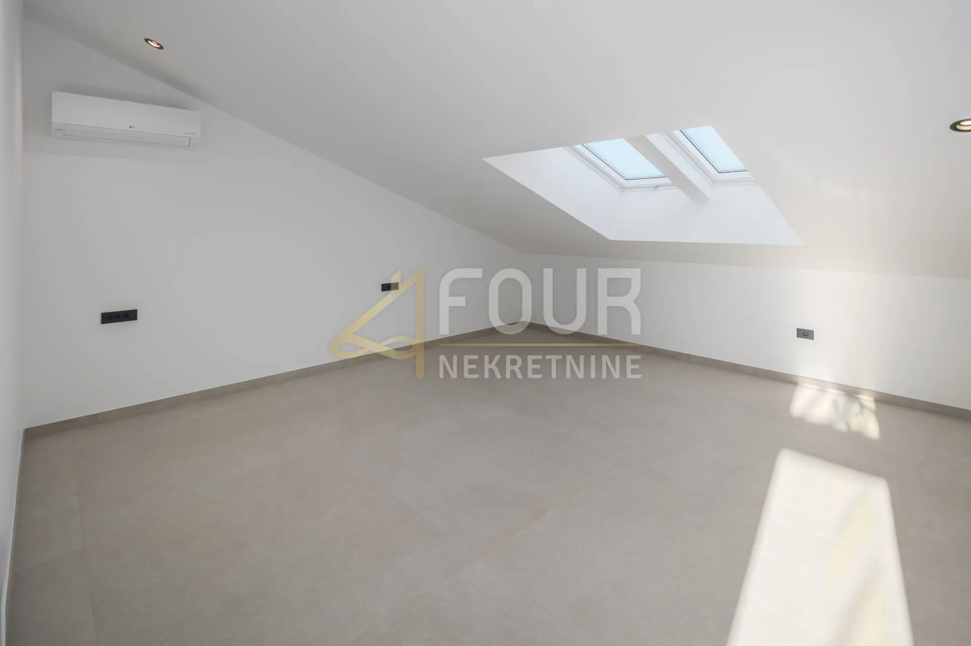istra, rovinj, novogradnja, 209.64m2, dvoetažni 4s+db, pogled na more - slika 6