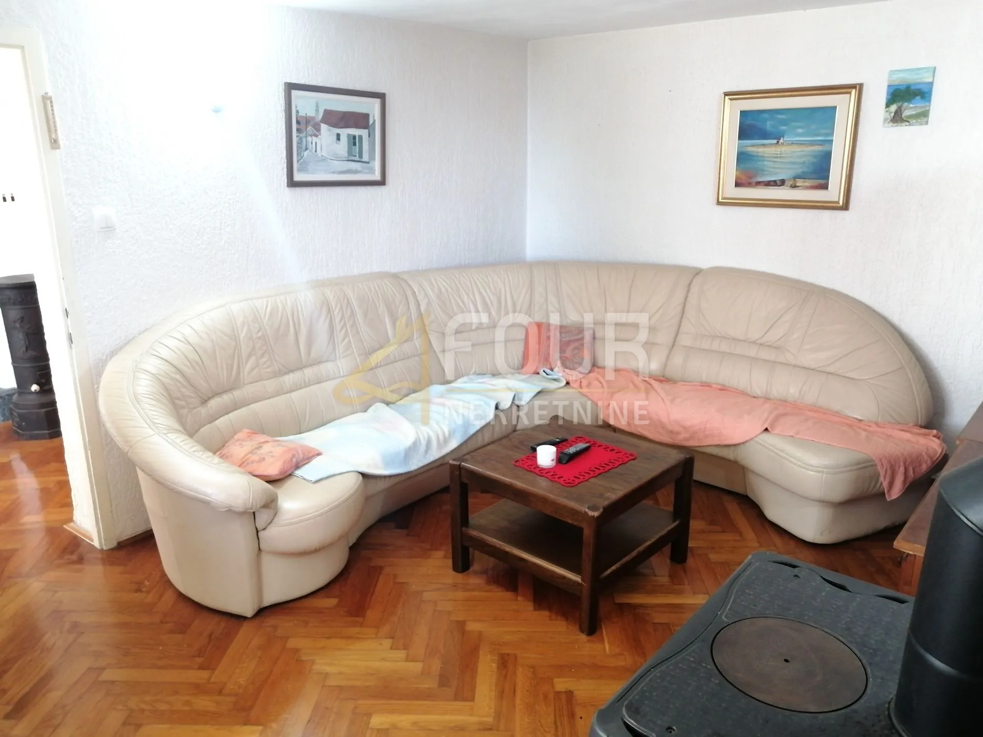 novi vinodolski, kuća s dva stana i pogledom na more, 133m2 - slika 2