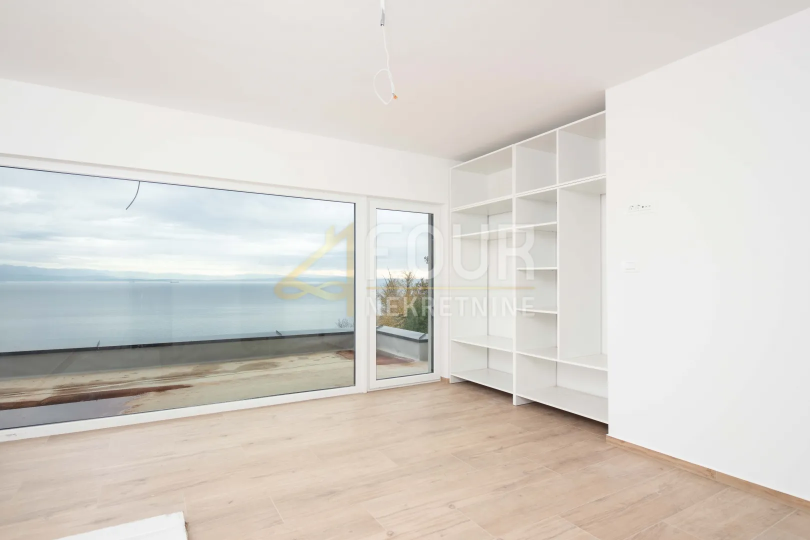 opatija, novogradnja, vila s bazenom, pogled na more - slika 20