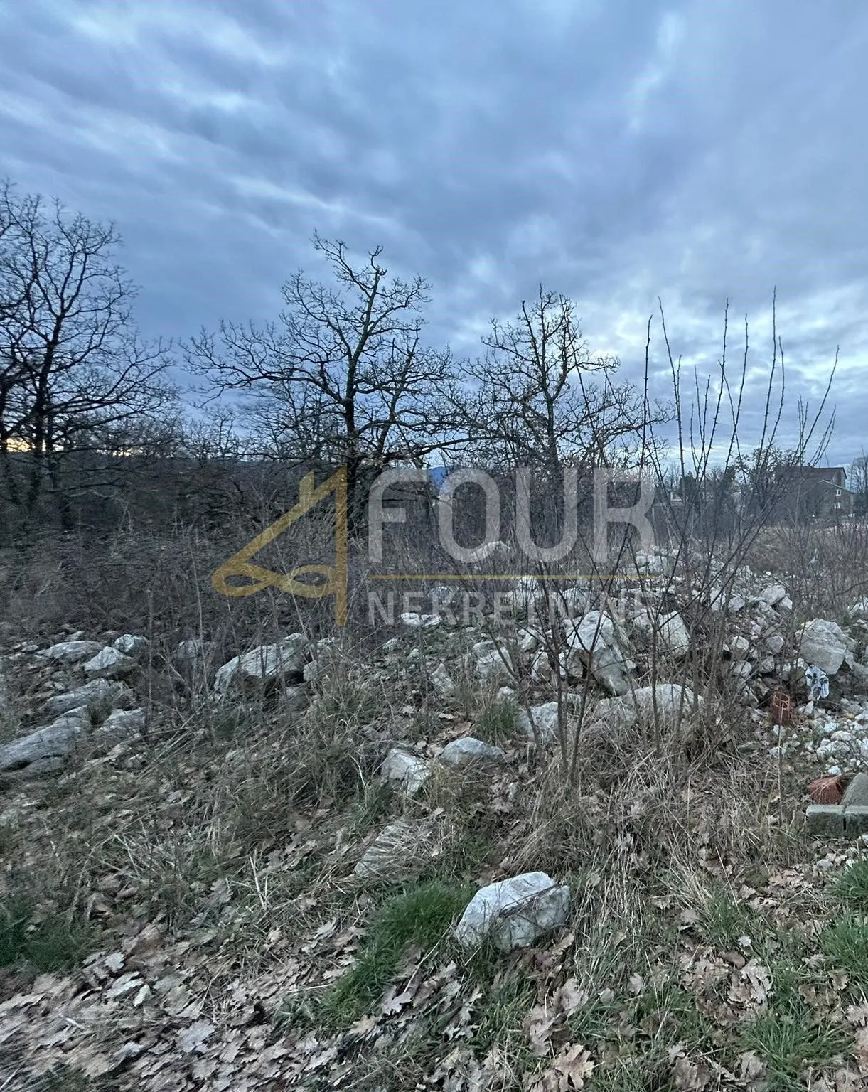 Viškovo, građevinsko zemljište 805m2