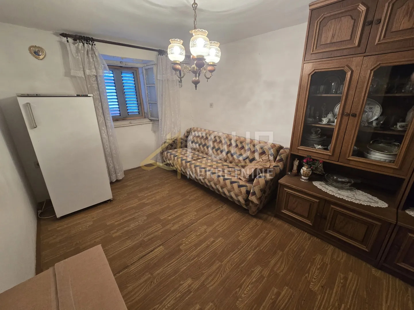 otok cres, orlec, kuća u nizu s konobom, terasom i vrtom - slika 2