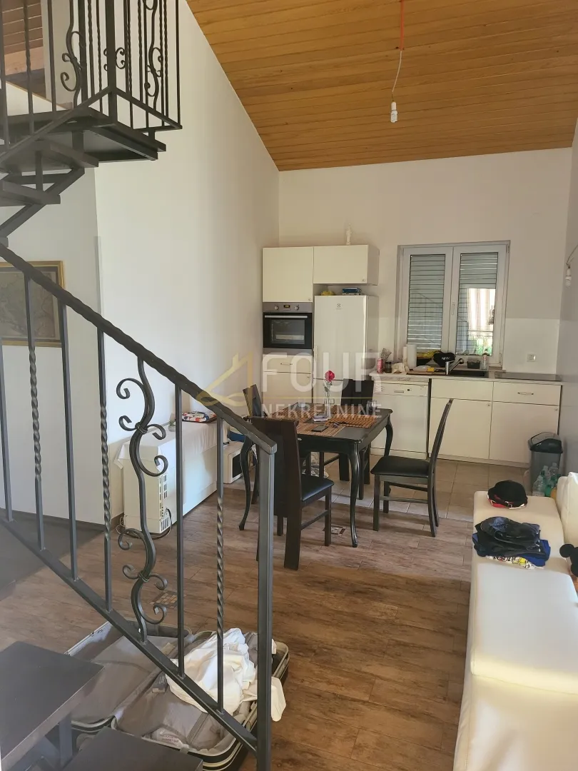 otok krk, 2s+db, 194.2m2, terasa, balkon, garaža - slika 8