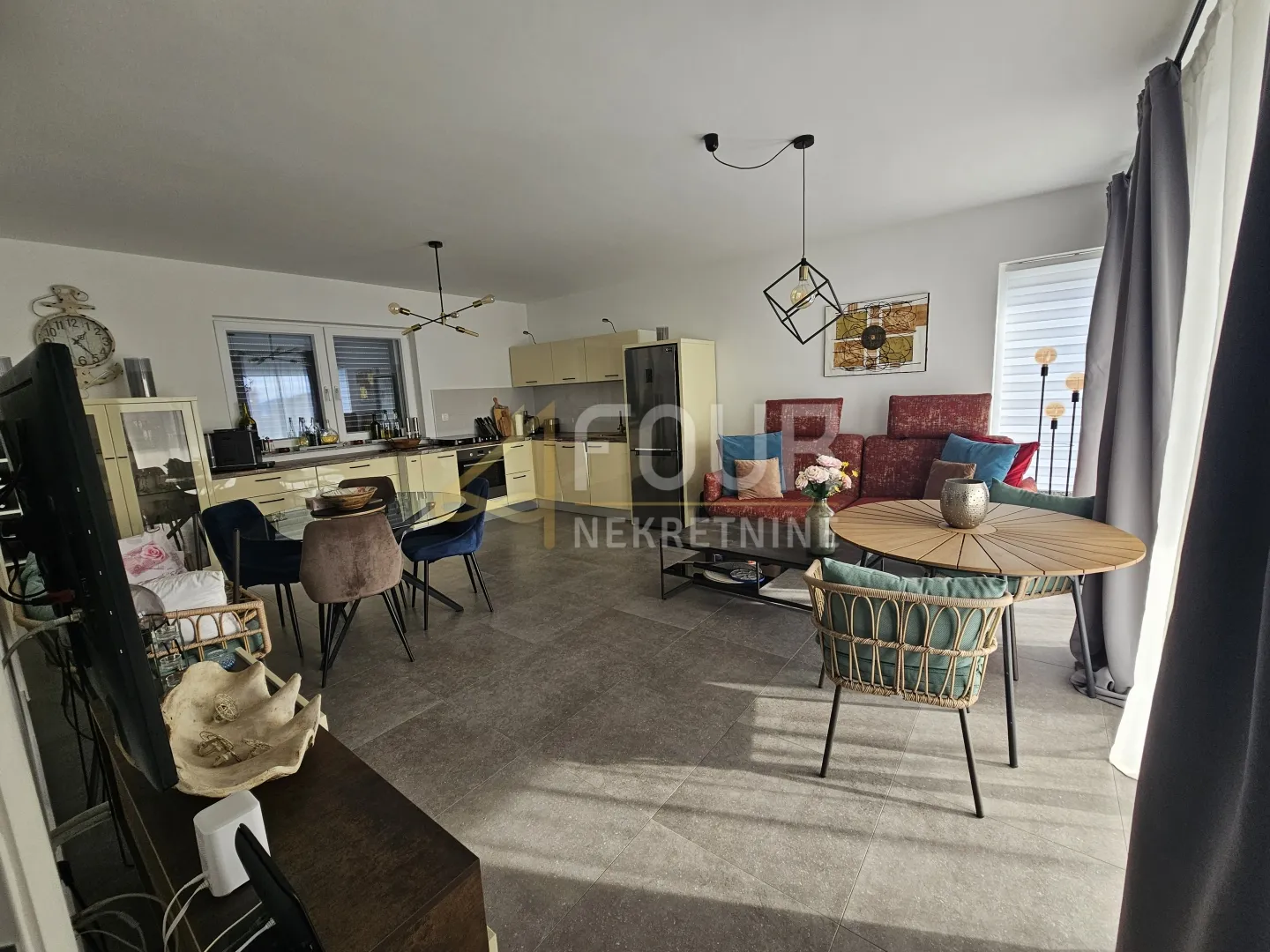 šibenik, vodice, dvojna kuća s 2 stambene jedinice - slika 5