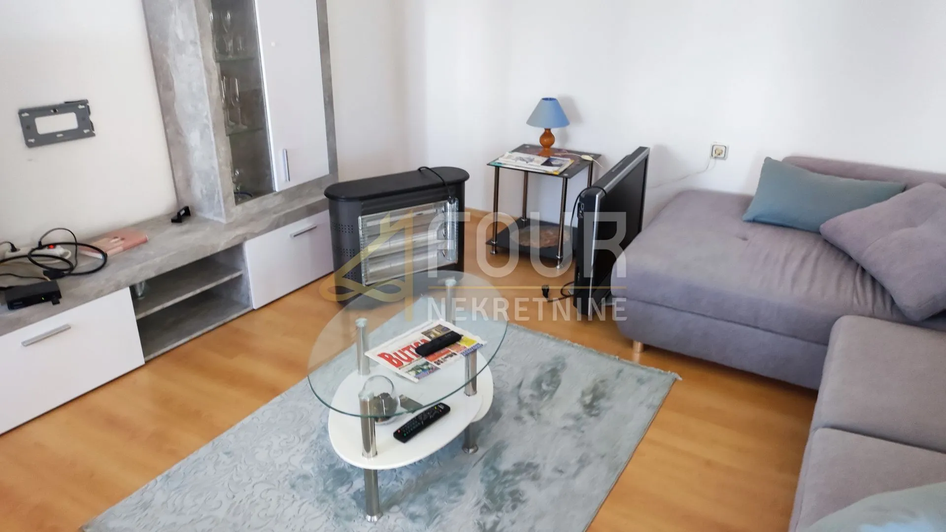 jadranovo, samostojeća kuća s 3 apartmana - slika 2