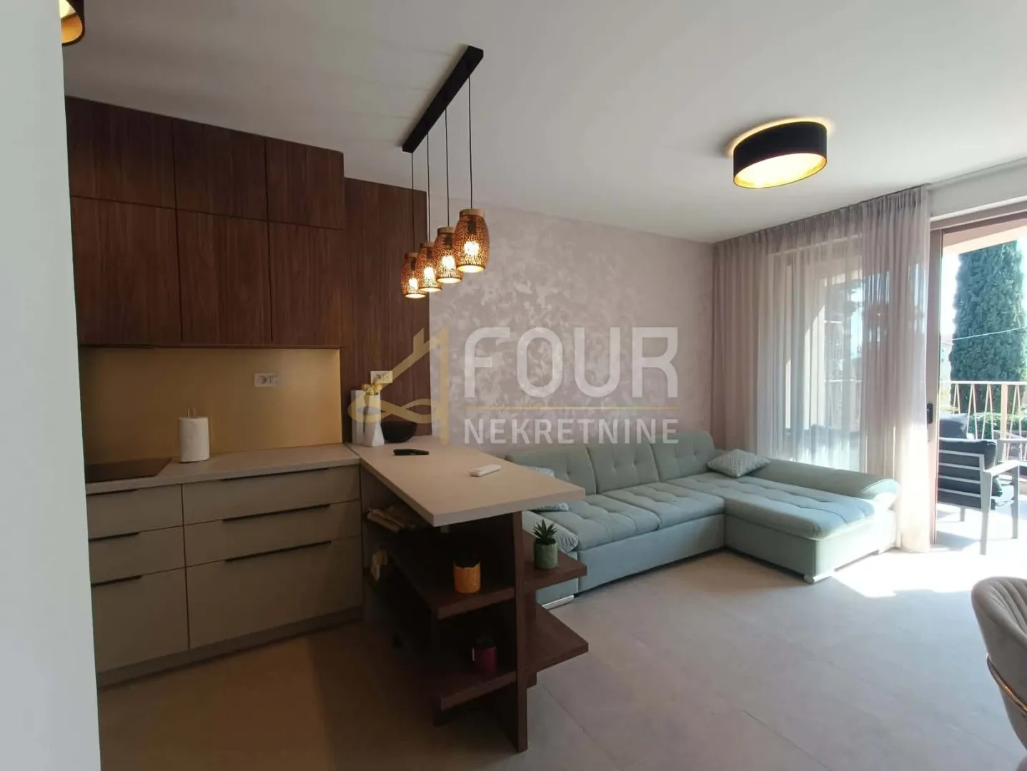 Najam, Opatija, 2s+db, 59m2, pogled na more