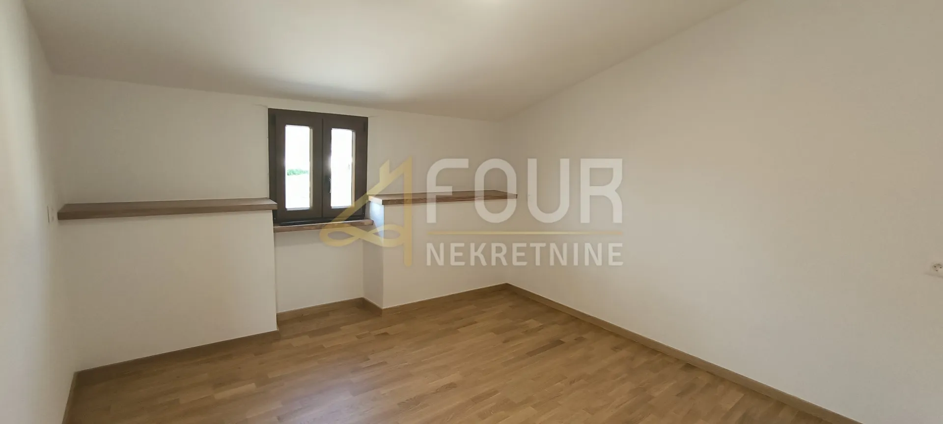 istra, barban - okolica, samostojeća kuća s bazenom - slika 12