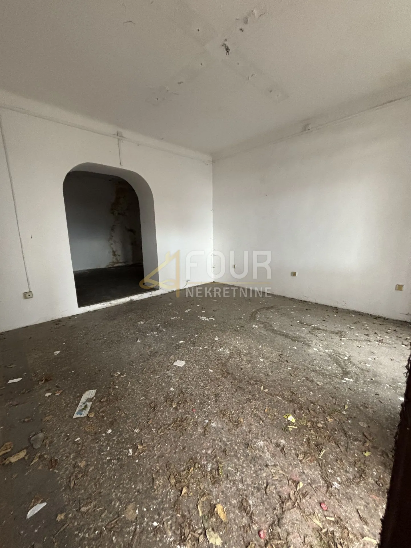 Zakup, Rijeka, Kantrida, poslovni prostor 60m2