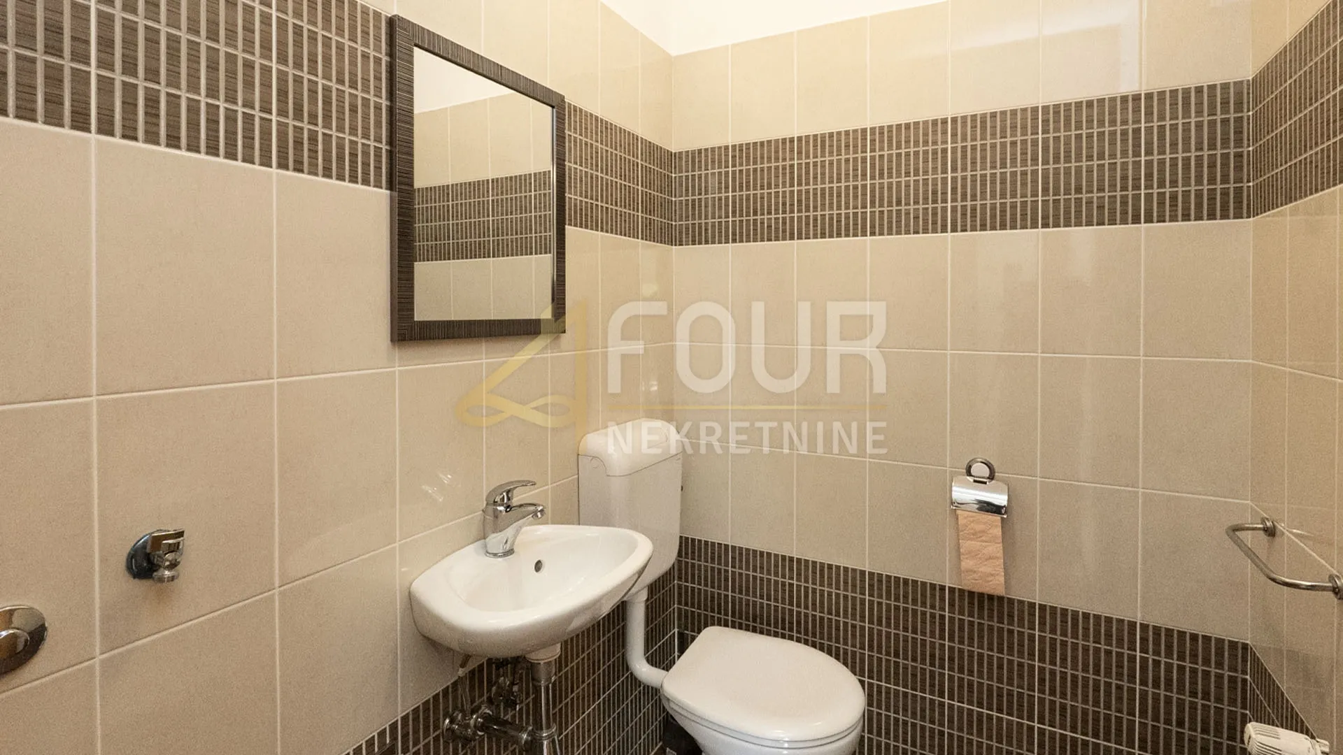 viškovo, 75.11m2, 2s+db, balkon, veliko spremište! - slika 9