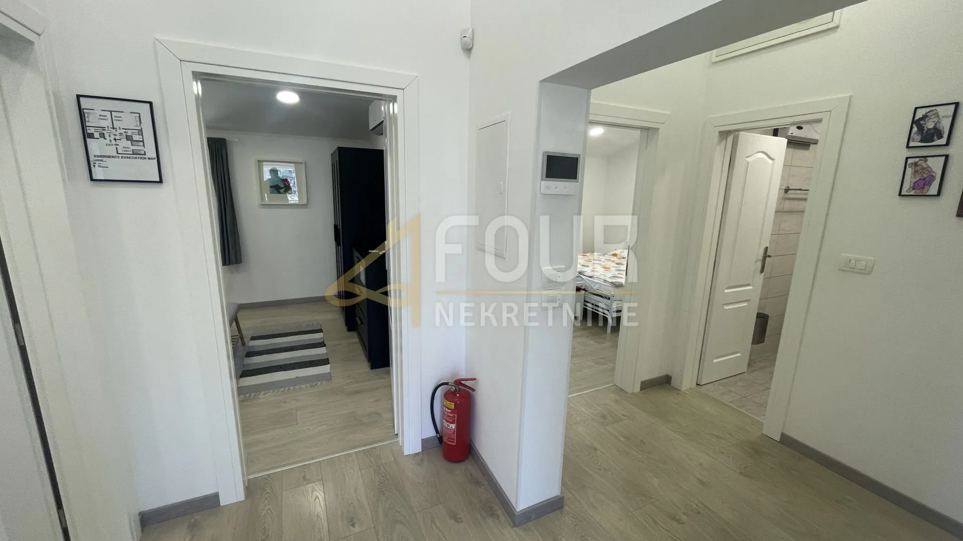 istra, poreč, kamena vila s bazenom - slika 27