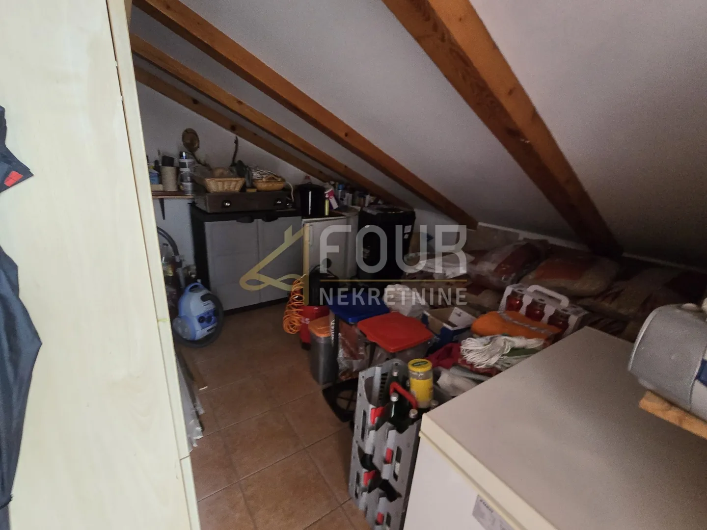 cres, 131.97m2, 3s+db, pogled na more - slika 6