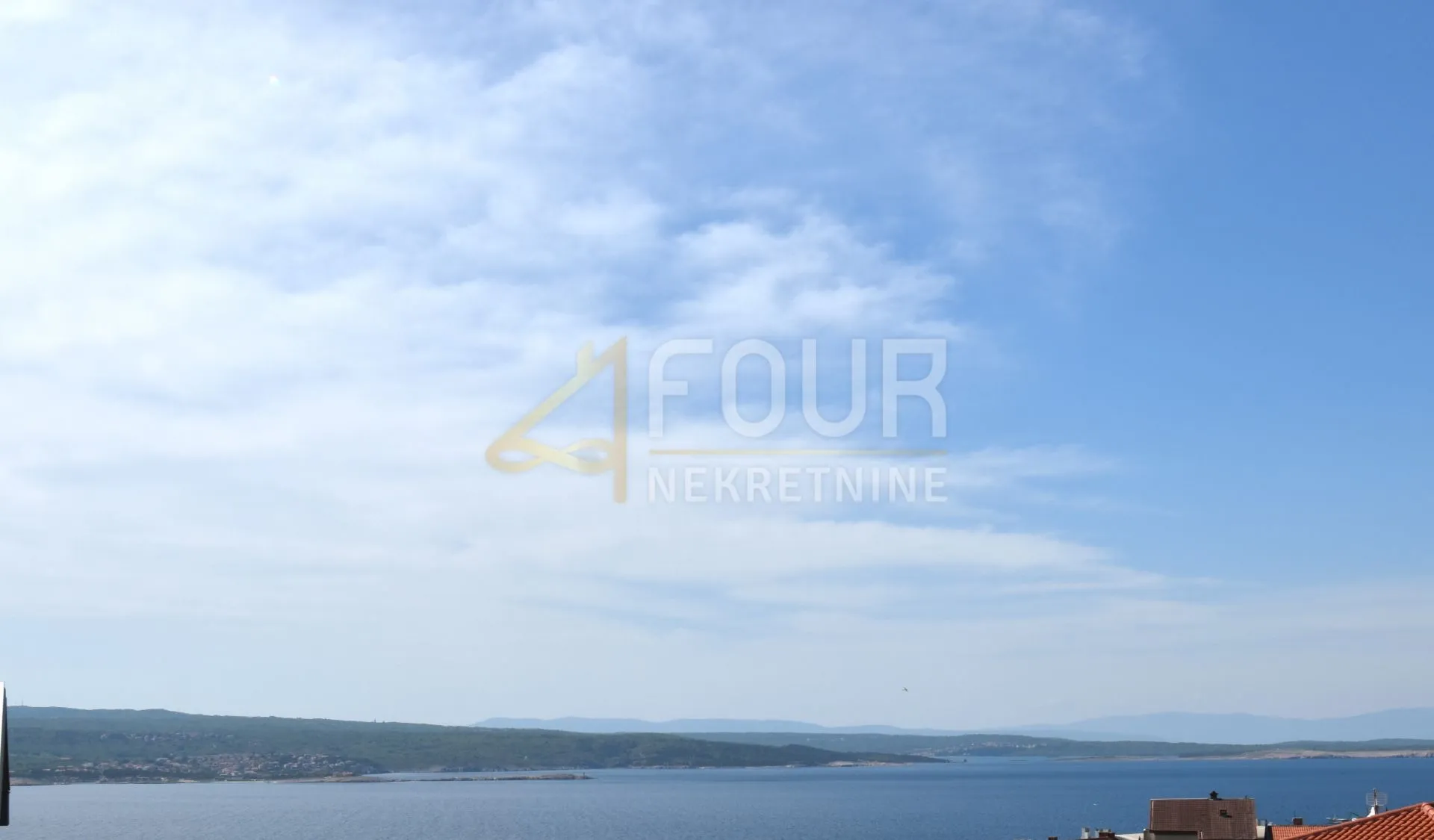 Crikvenica, novogradnja, etaža, 122.81m2, 3s+db, 200m od mora!