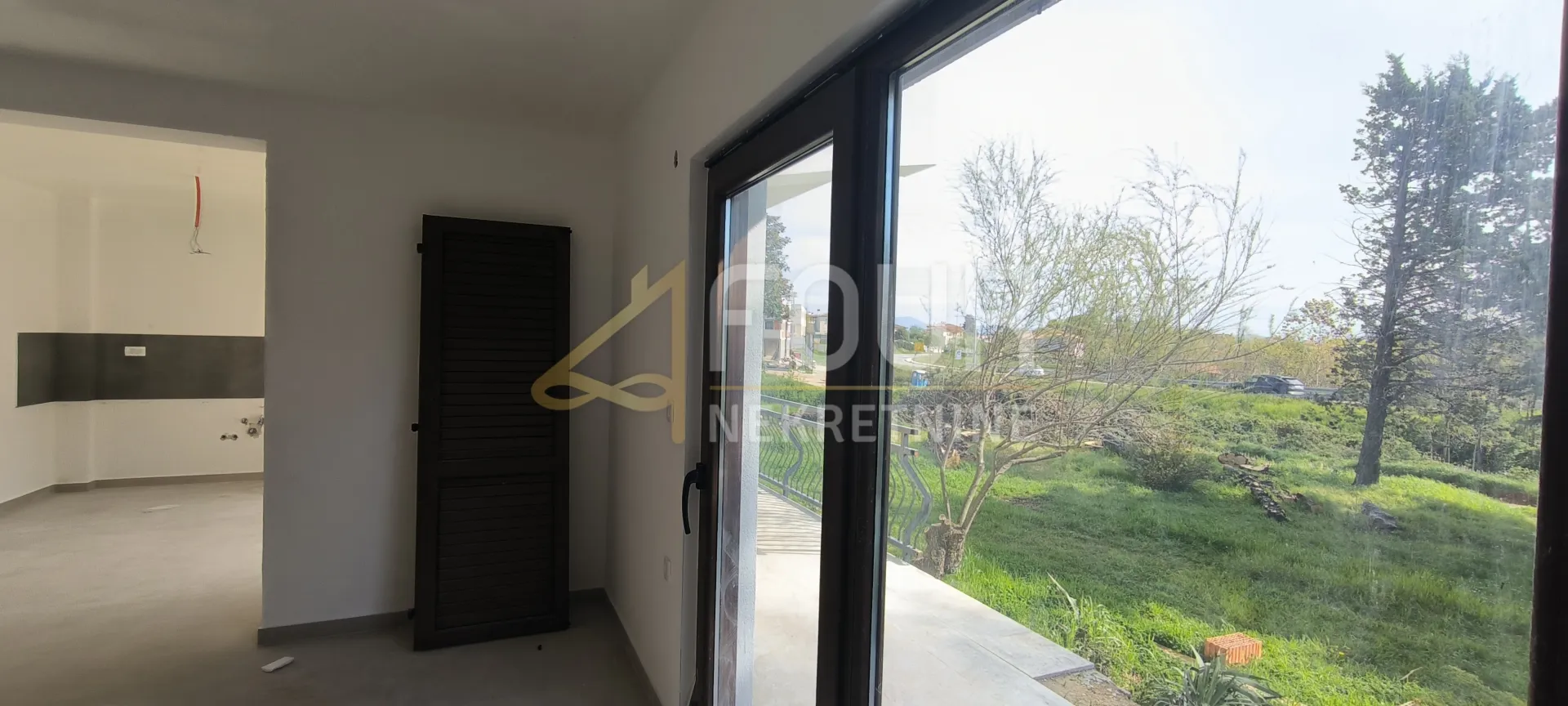 istra, barban, samostojeća kuća 206m2, terasa, balkon - slika 6