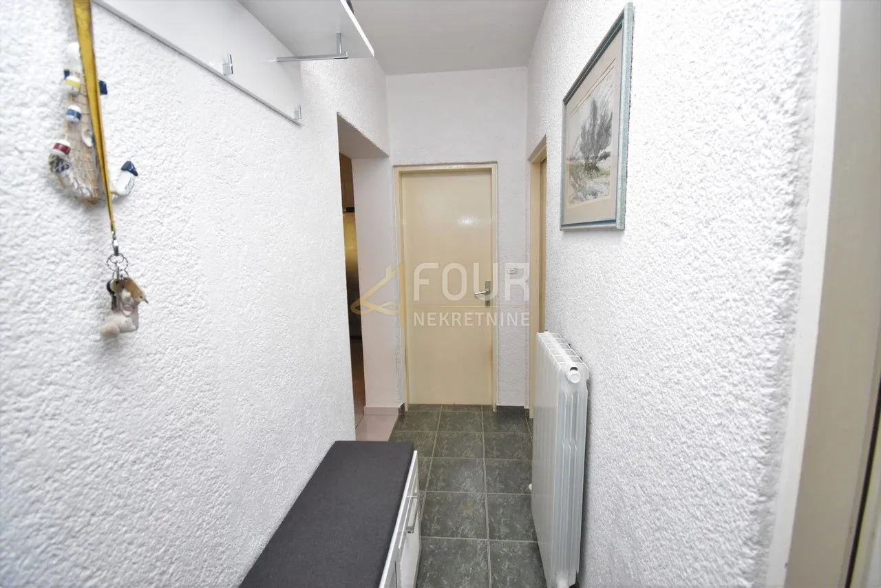 otok krk, kuća s 3 apartmana i pogledom na more - slika 11