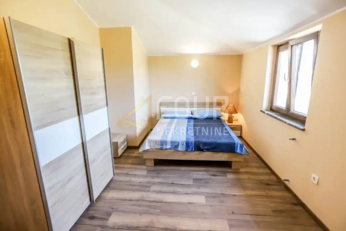 istra, galižana, vila s bazenom + teretana - slika 12