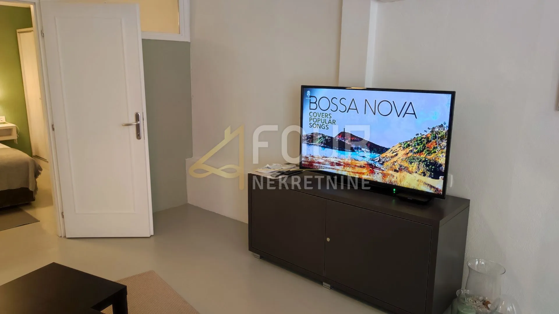 istra, rovinj, 49.02m2, uređen stan 2skl - slika 2