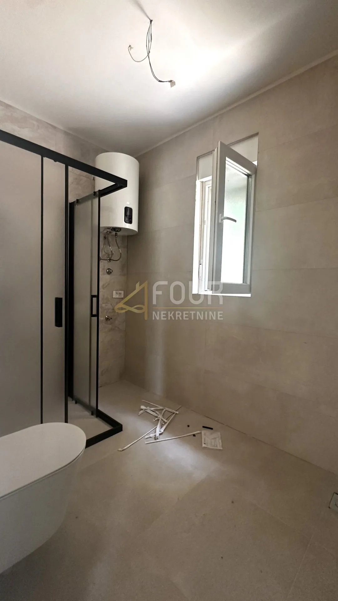 otok rab, kampor, stan u novogradnji, 100m2, 2s+db, pogled na more - slika 8