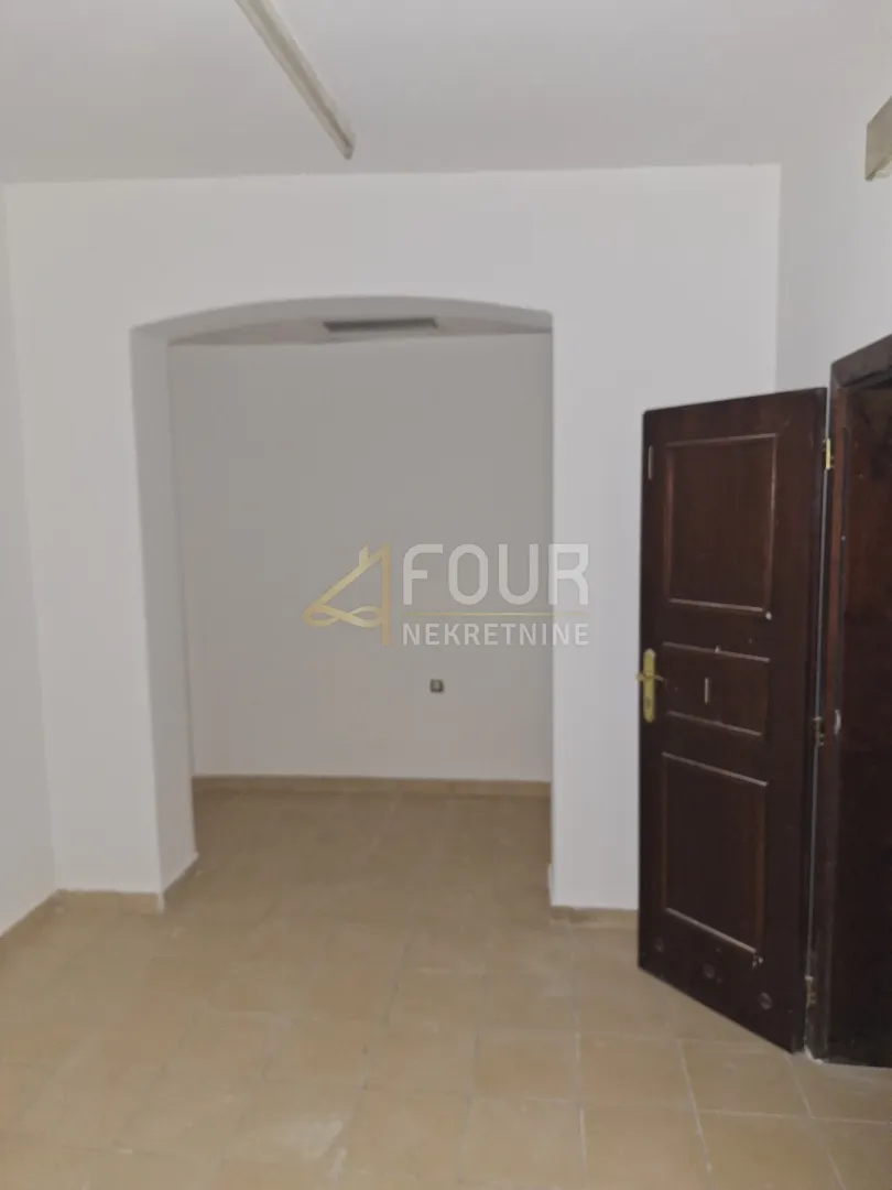 rijeka, brajda, dvoetažni poslovni prostor, 566.45m2 - slika 30