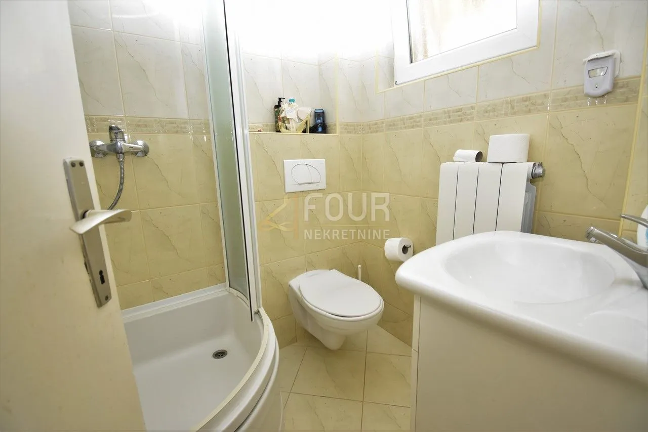 otok krk, kuća s 3 apartmana i pogledom na more - slika 6
