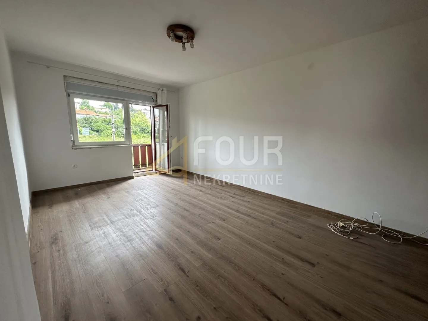 zakup, hosti, ured, 40m2 - slika 2