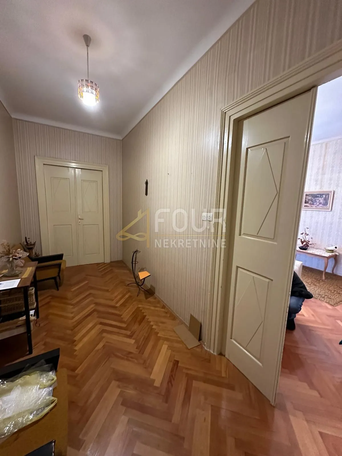 mali lošinj - centar, 320m2, kuća s dvorištem, potencijal! - slika 9