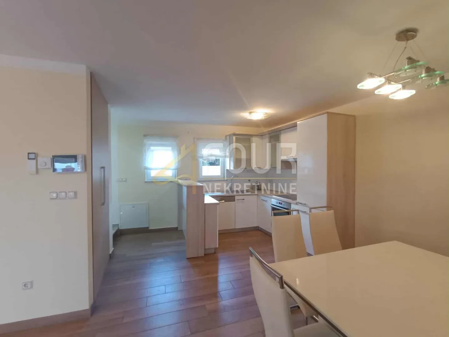 Opatija, Centar, 2s+db, 78.80m2, terasa, pogled na more