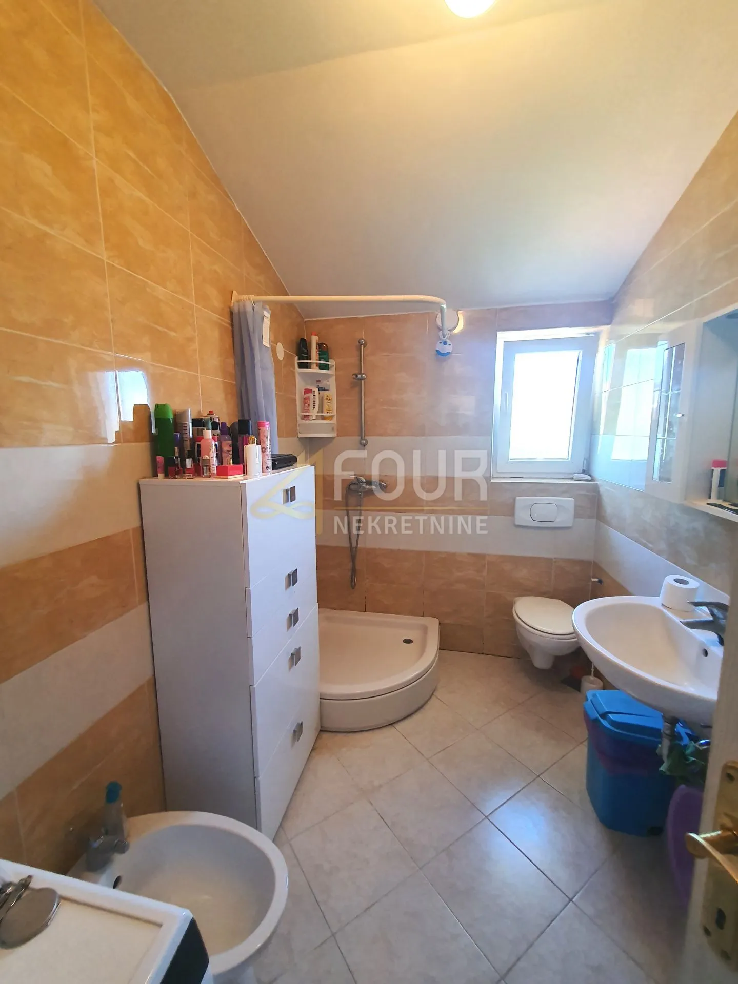 istra, medulin, premantura, 85m2, 2s+db, pogled na more, balkon i terasa - slika 5