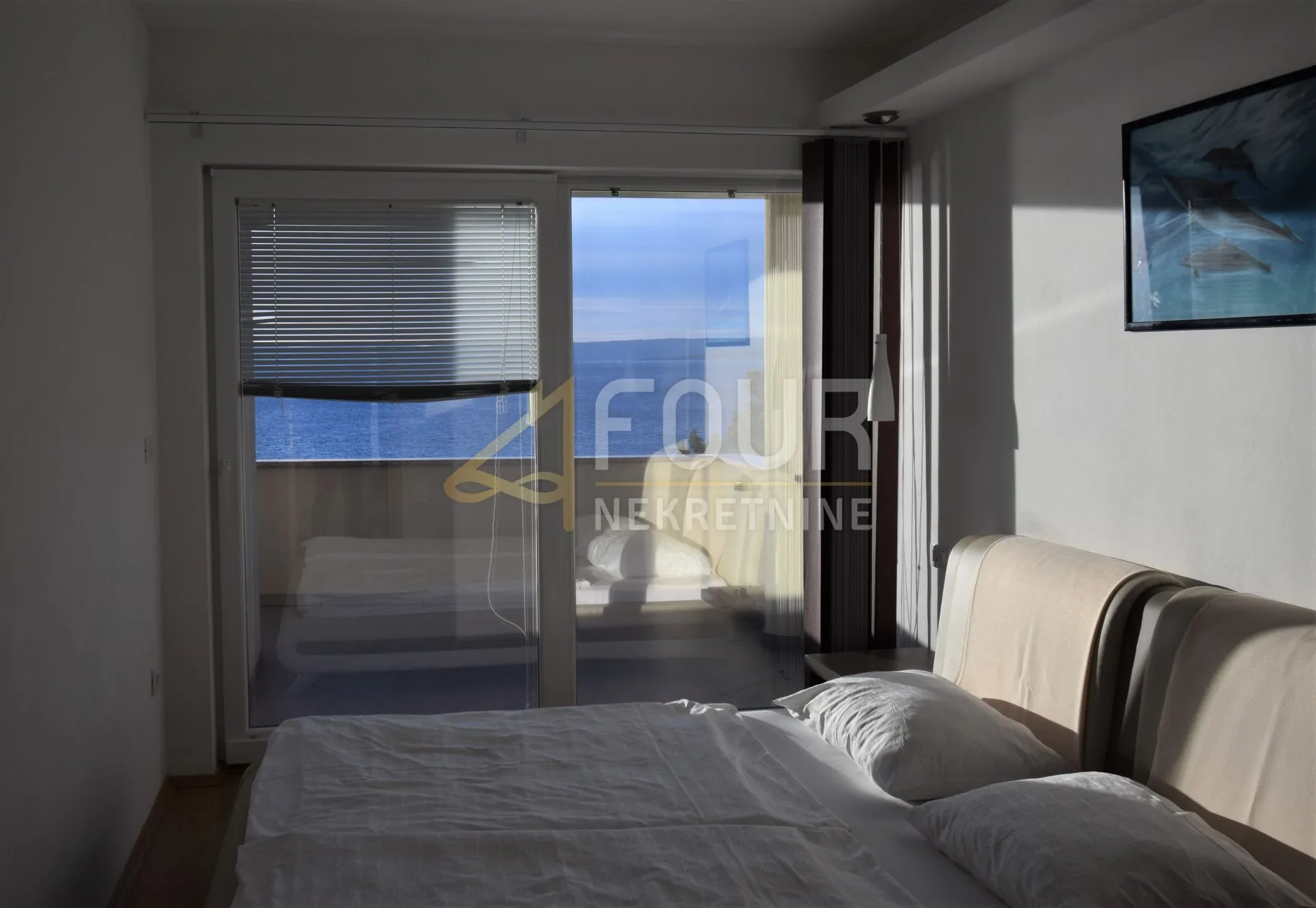 otok krk, stara baška, apartman 110m2, 1. red do mora - slika 17
