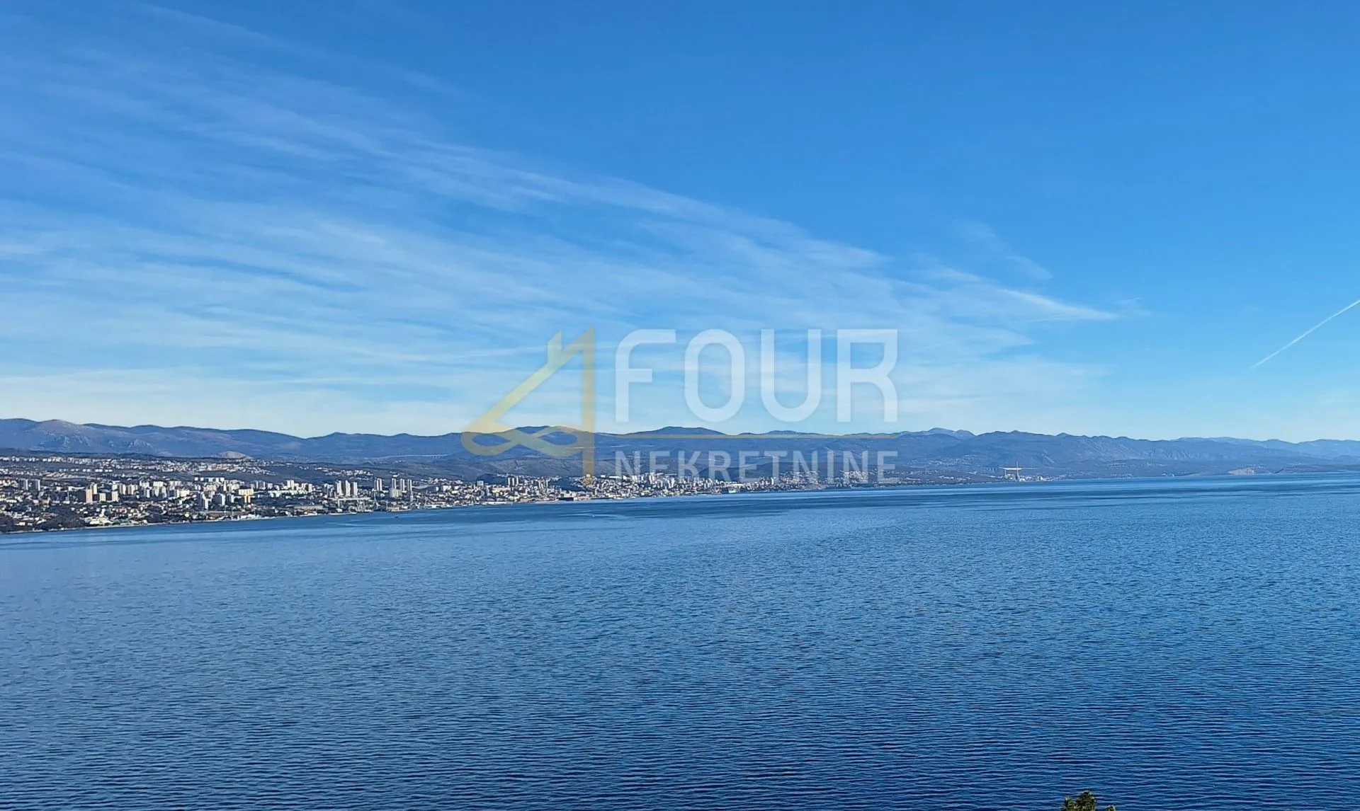opatija, novogradnja, 4s+db, krovna terasa, bazen, okućnica - slika 2
