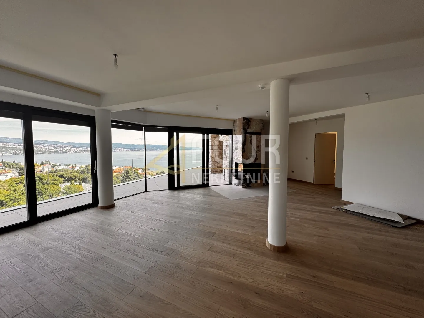 opatija, luksuzan penthouse, 178.23m2, 3s+db - slika 3