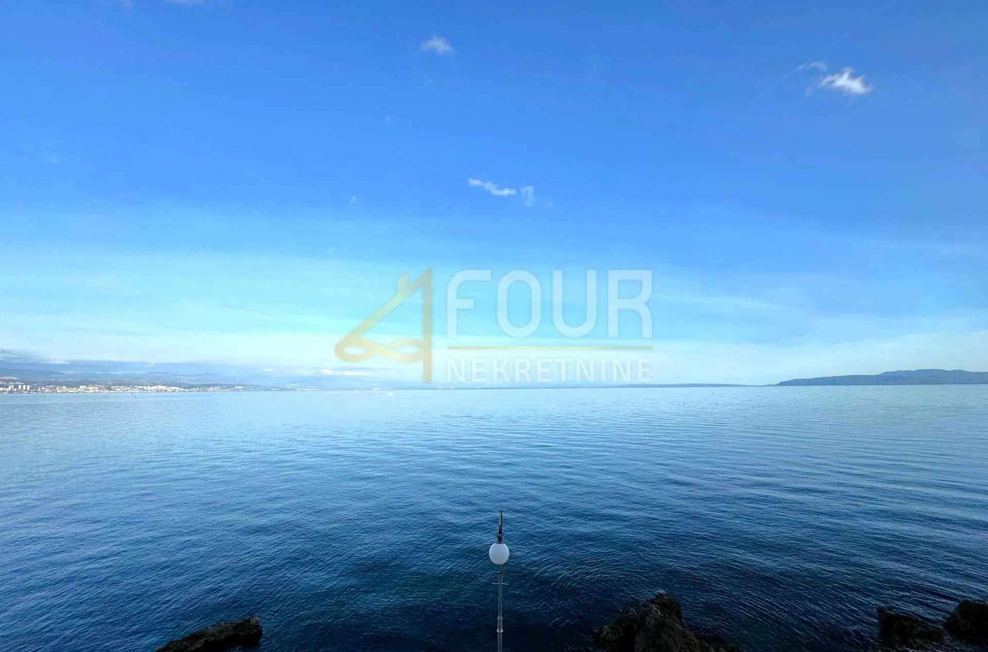 Najam, Ičići, etaža 145.22m2 uz samo more! - Ičići, Opatija