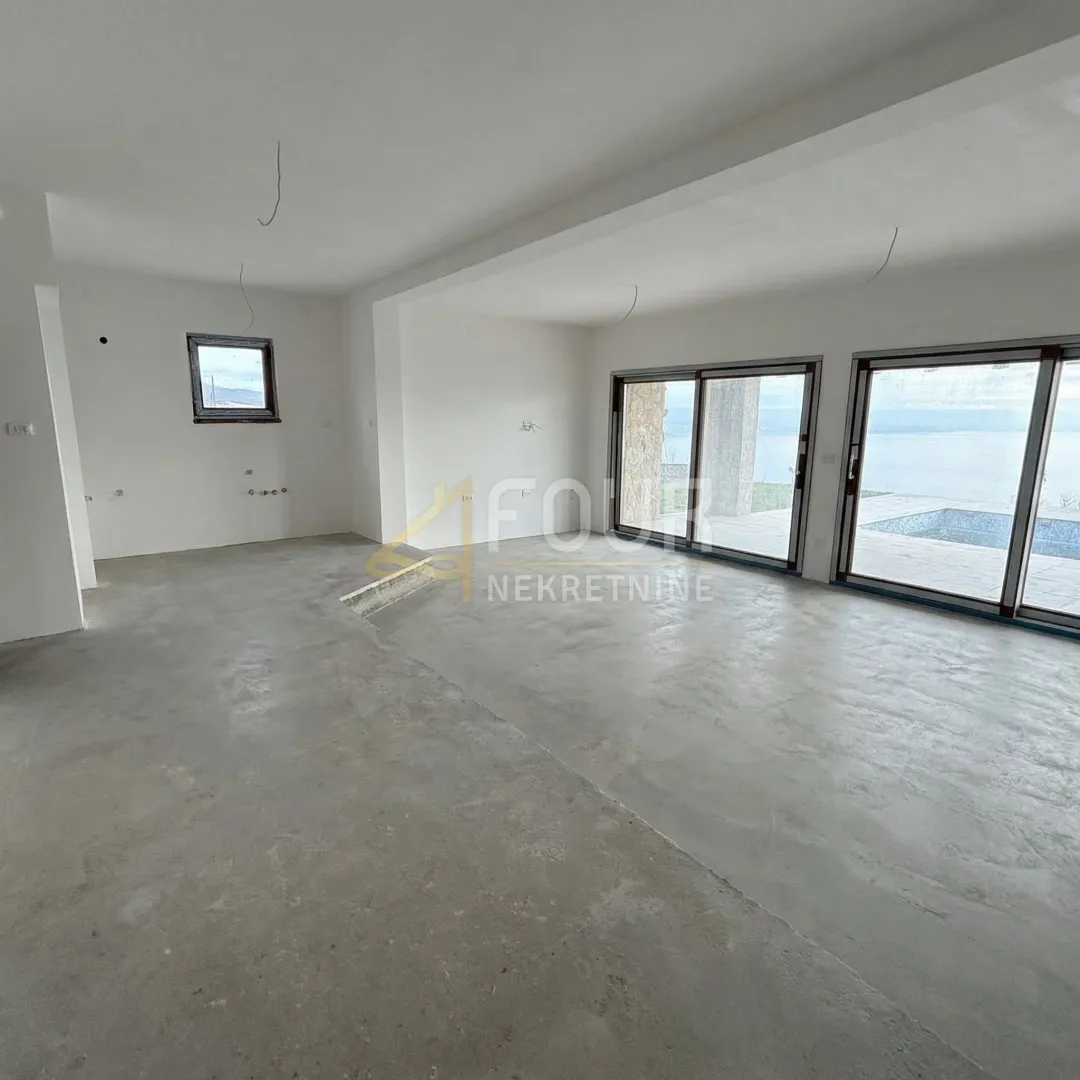 poljane, samostojeća kuća s bazen, 300m2 - slika 4