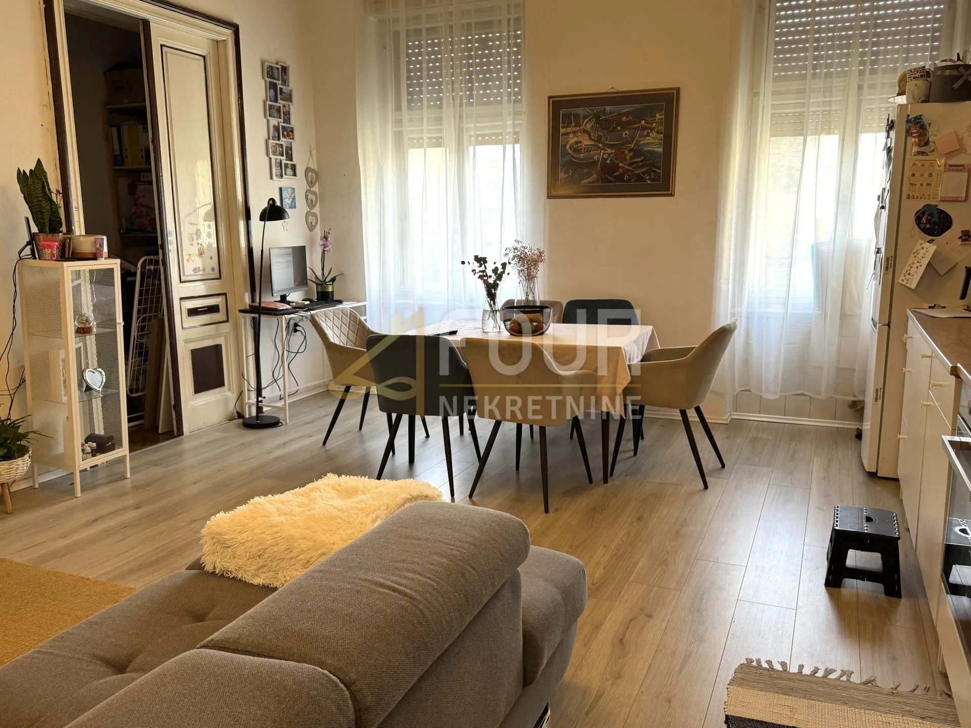 rijeka, centar, namješten stan, 85.10m2, 2s+db - slika 2