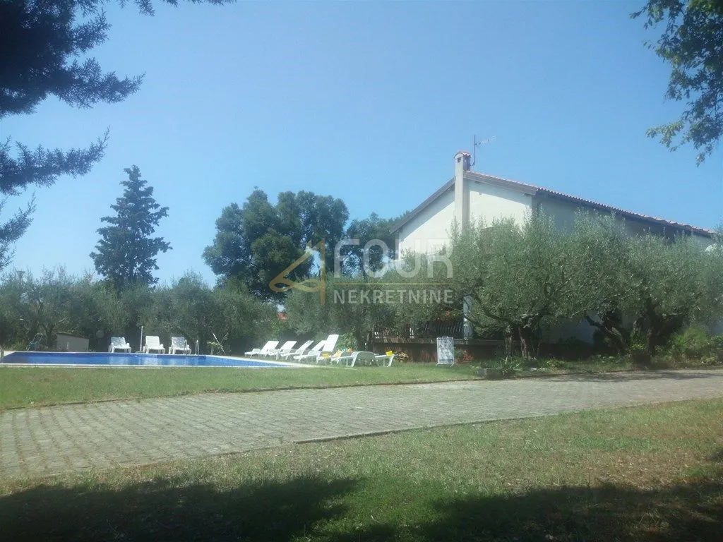 istra, poreč, kuća s bazenom - slika 2