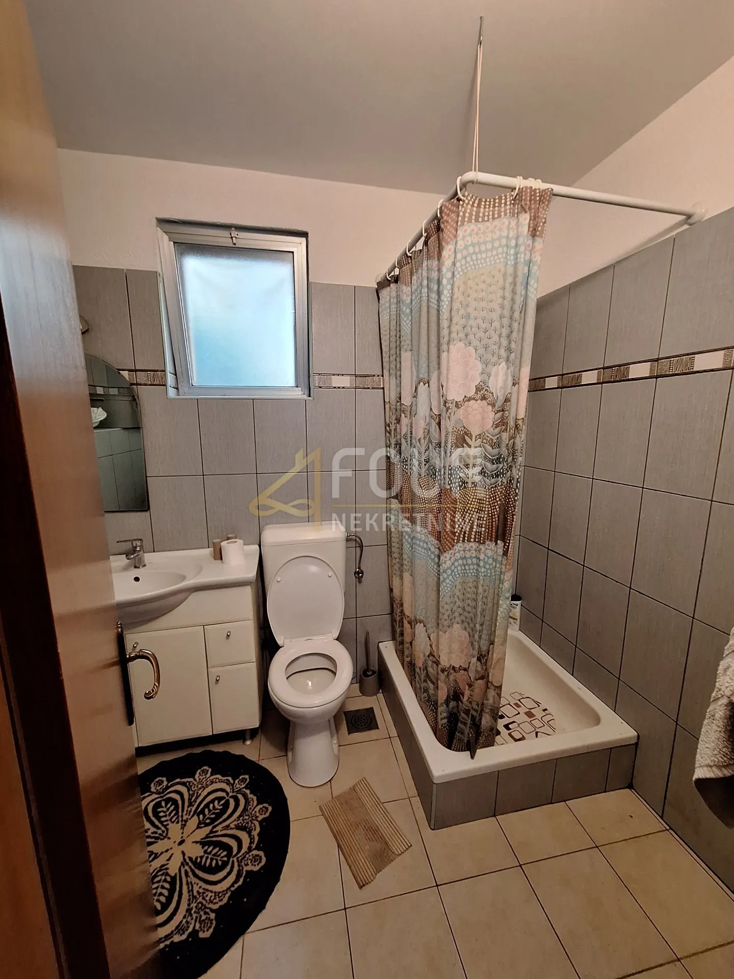 opatija, pobri, poslovni objekt 256m2 na parceli 1.116m2 - slika 5