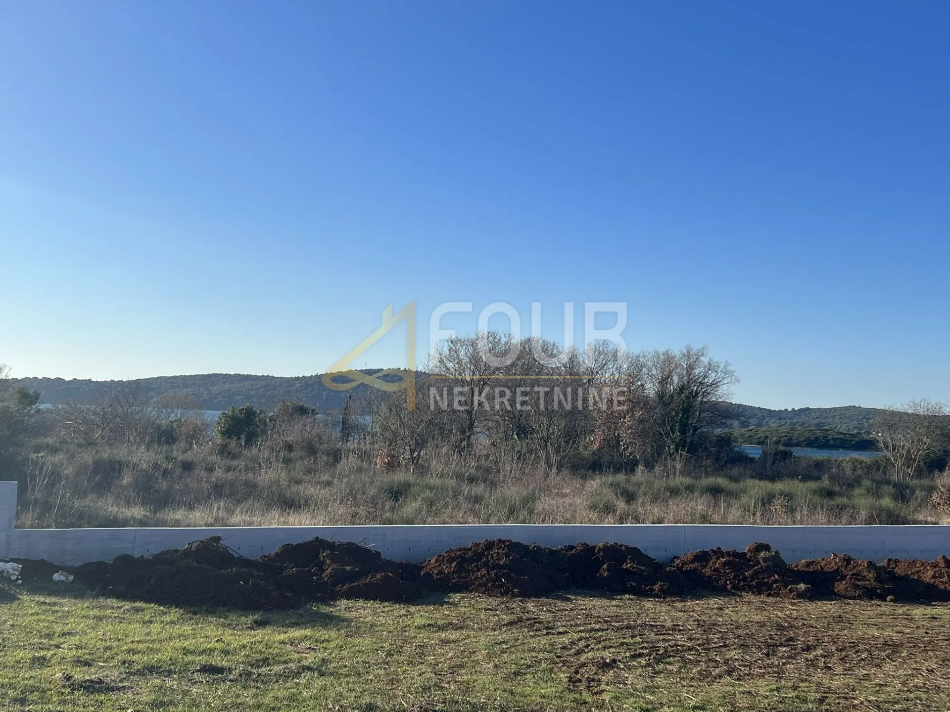 istra, medulin, građevinsko zemljište 100m od mora - slika 6