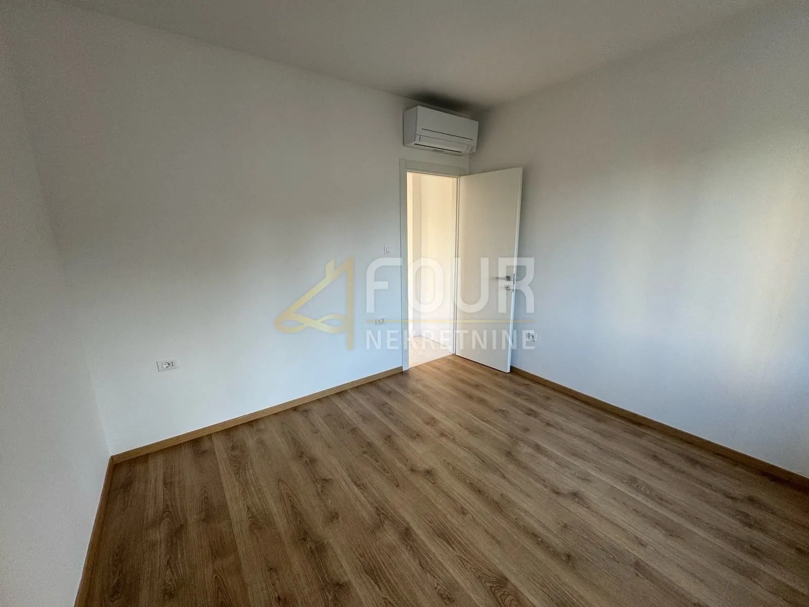 rijeka, vojak, 97m2, 3skl, balkon - slika 6