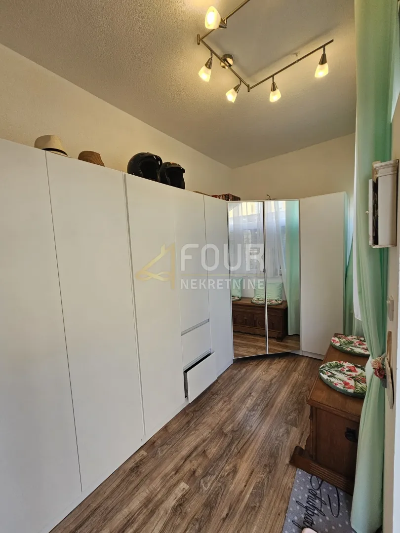 šibenik, vodice, samostojeća kuća, 220m2 - slika 13