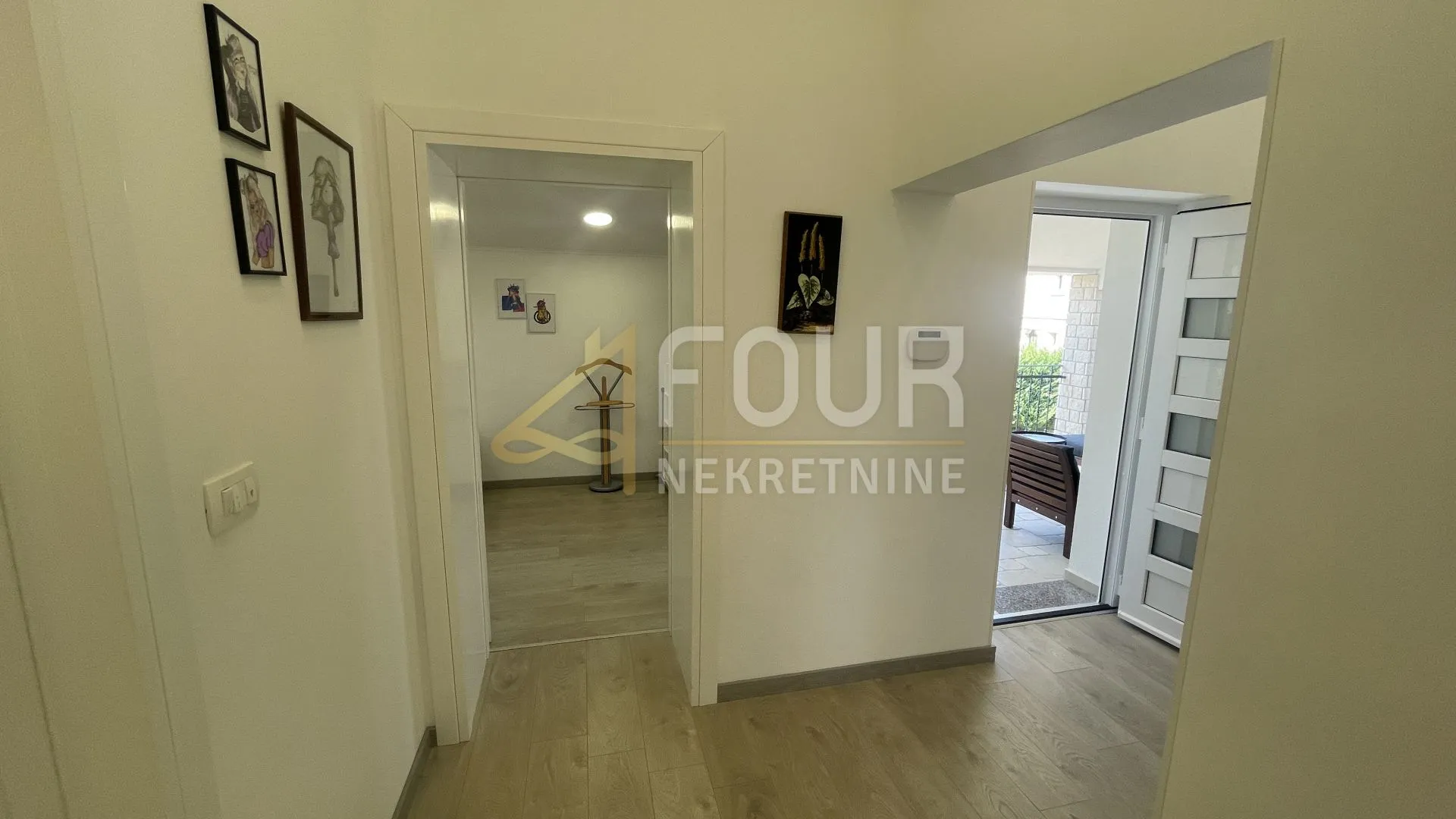 istra, poreč, kamena vila s bazenom - slika 40