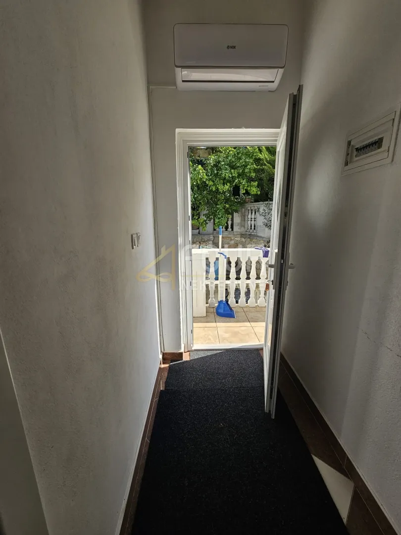 dalmacija, novigrad, 1s+db, 43.33m2, prvi red do mora - slika 8
