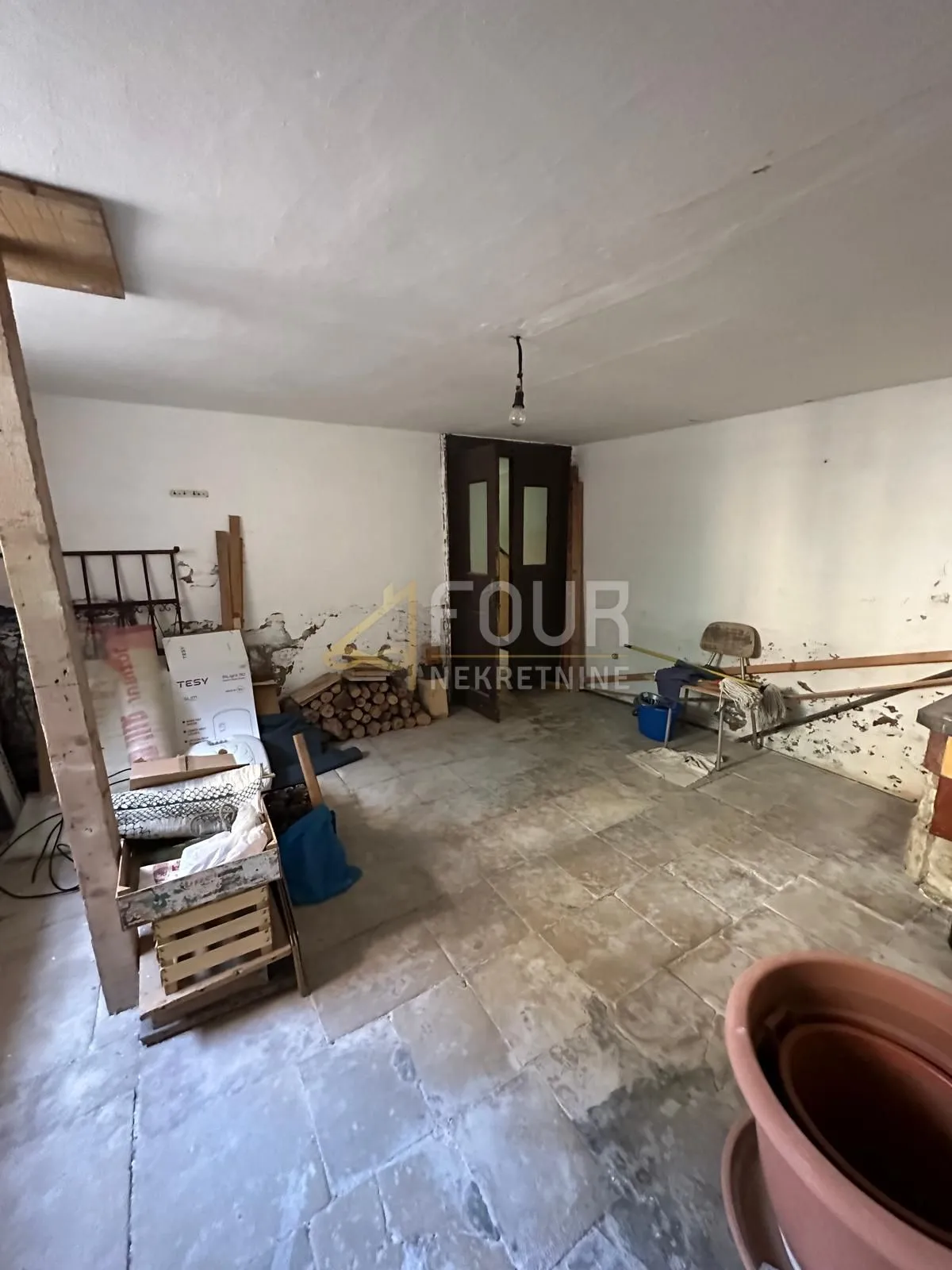 mali lošinj - centar, 320m2, kuća s dvorištem, potencijal! - slika 23